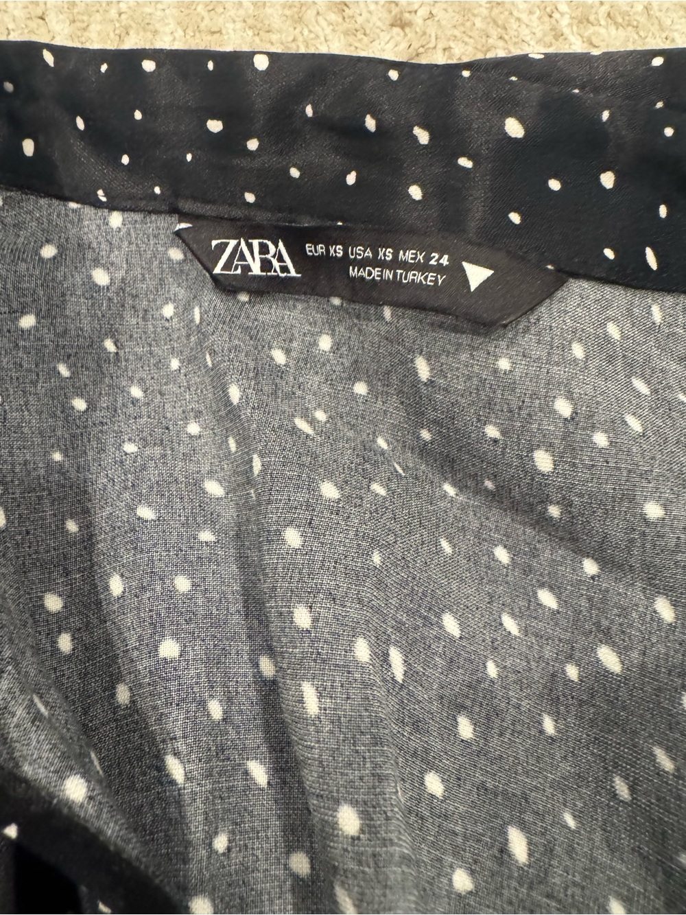 Zara top size Xs - Picture 3 of 4